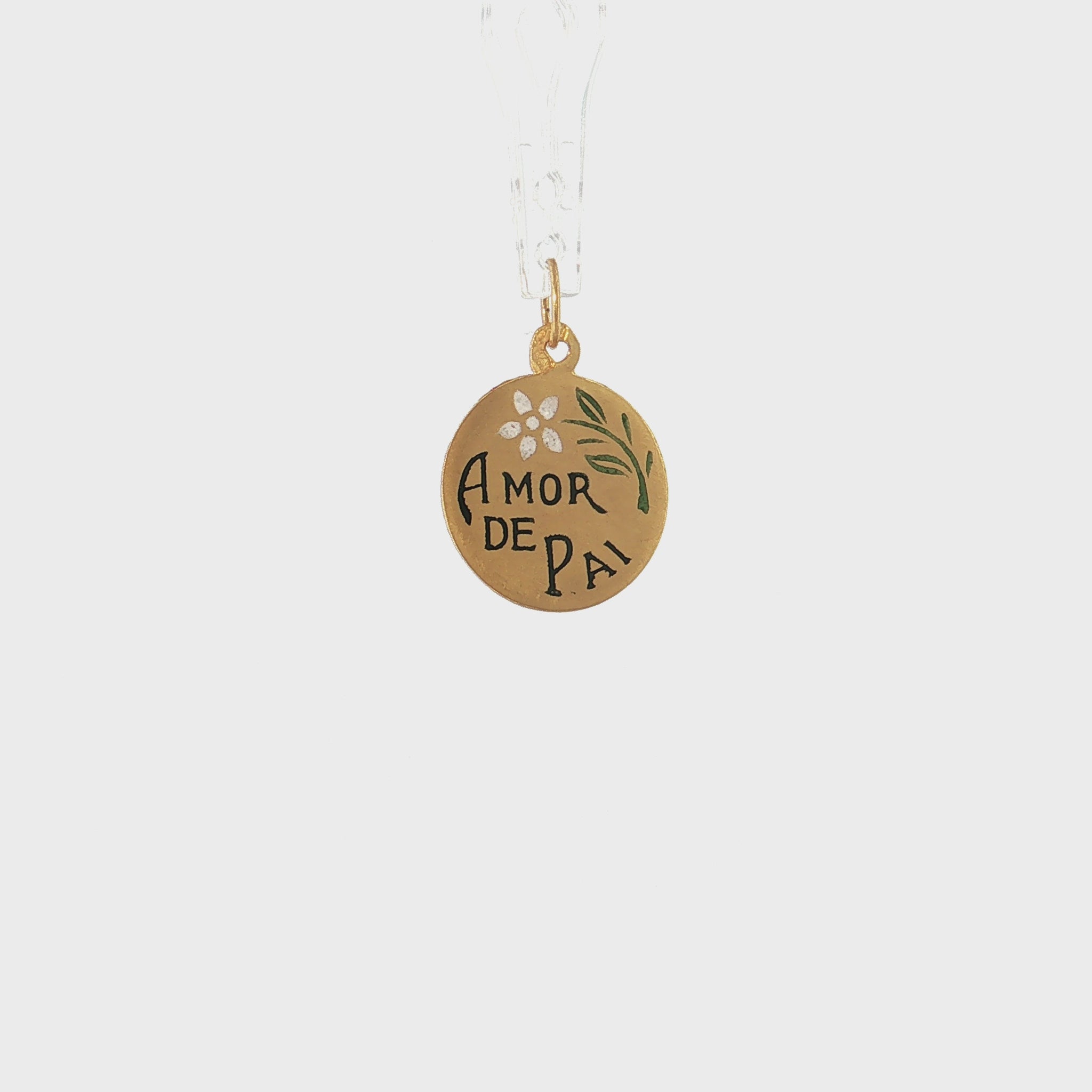 19.2K Portuguese Gold Amor de Pai Love of Father Large Charm Video