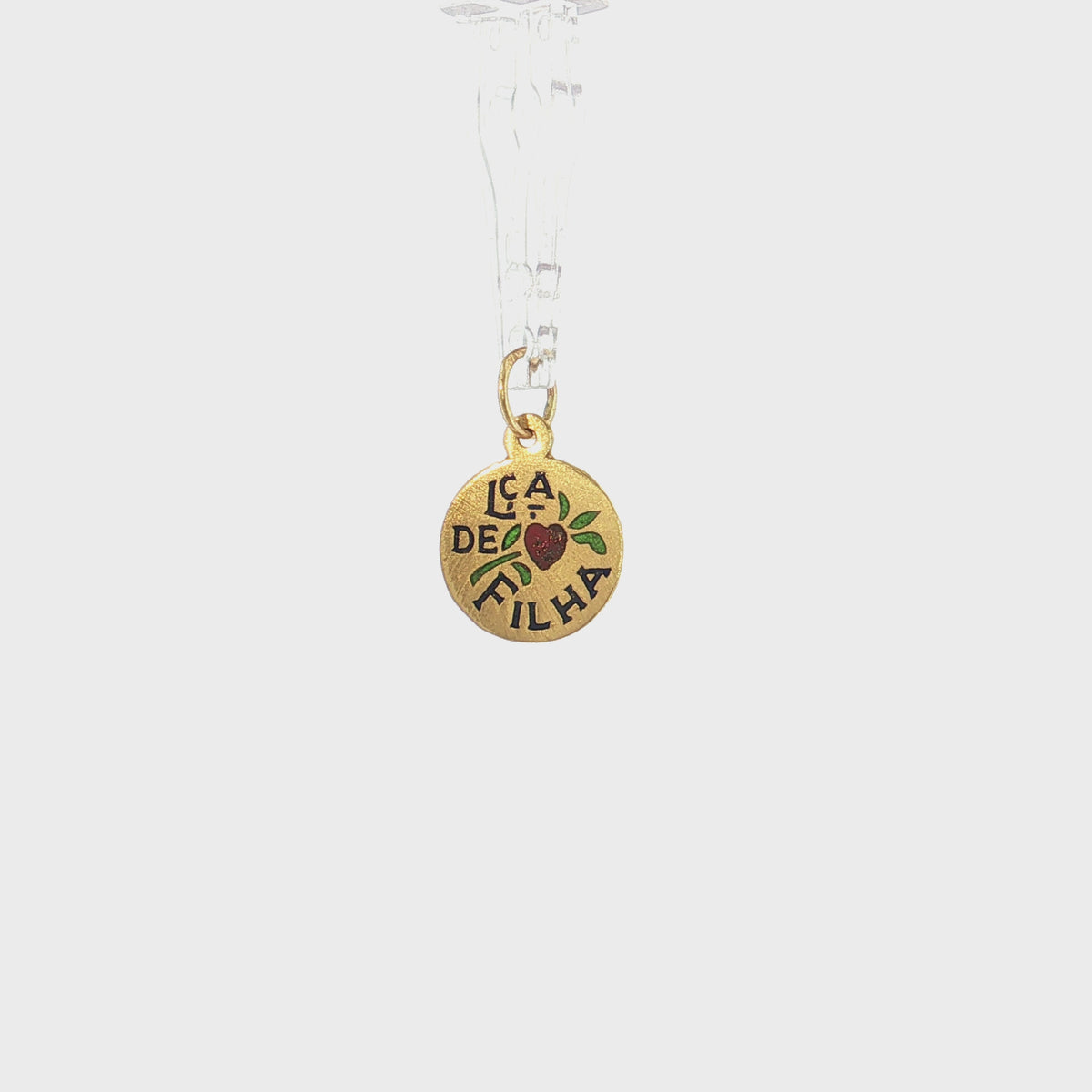 19.2K Portuguese Gold Round Lca De Filha Daughter Small Charm Video